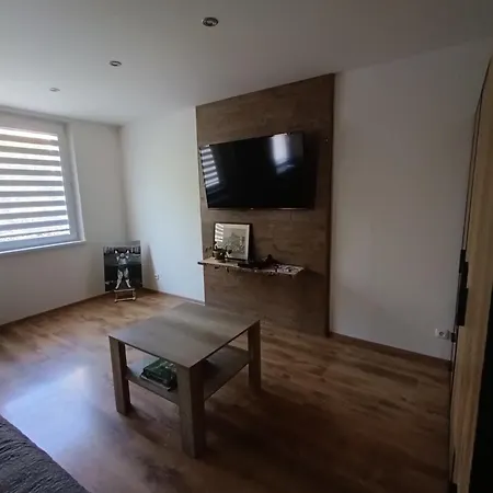 Spacious 3-room Apartment, Close To The Center, Station Nové Mesto nad Váhom
