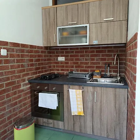 Appartement Spacious 3-room Apartment, Close To The Center, Station Nové Mesto nad Váhom