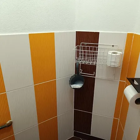 Appartement Spacious 3-room Apartment, Close To The Center, Station