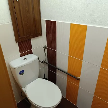 Spacious 3-room Apartment, Close To The Center, Station *